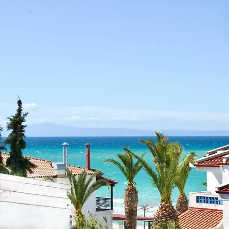 Varonos Summer Residences *