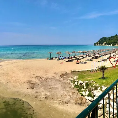 Varonos Summer Residences Siviri