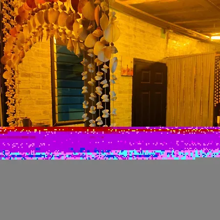 Varonos Summer Residences شقة *