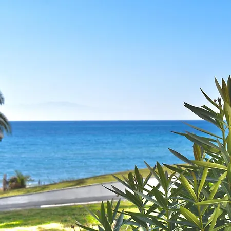 Varonos Summer Residences * Siviri