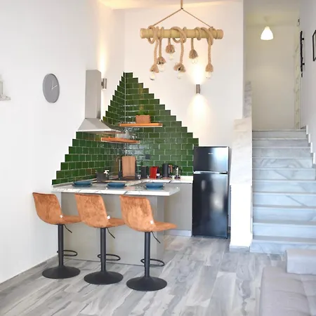 Varonos Summer Residences *