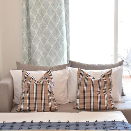 아파트 Varonos Summer Residences 시비리