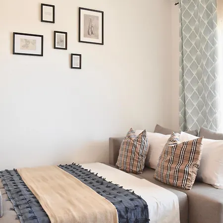 Varonos Summer Residences * Siviri