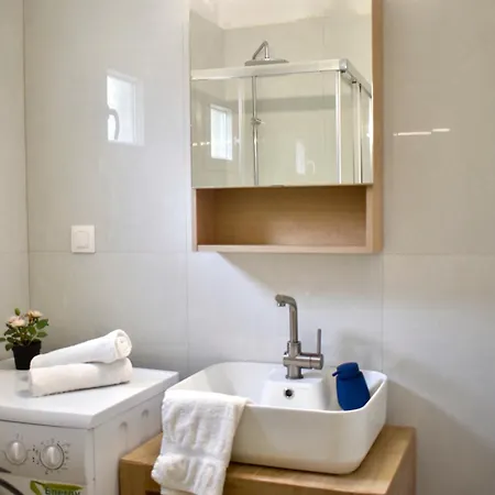 Varonos Summer Residences