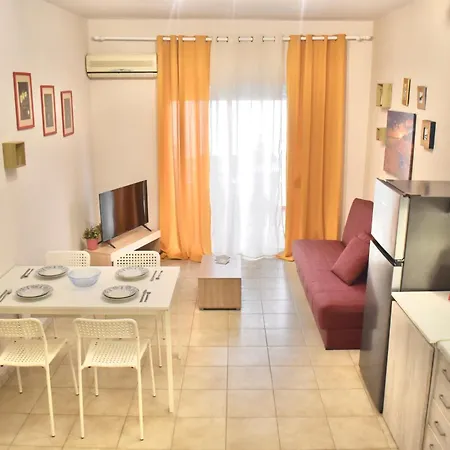 Varonos Summer Residences * Siviri
