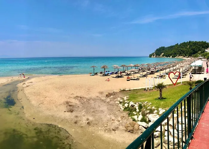 Varonos Summer Residences Siviri