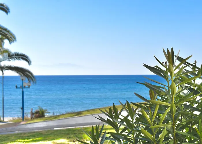 Varonos Summer Residences * Siviri